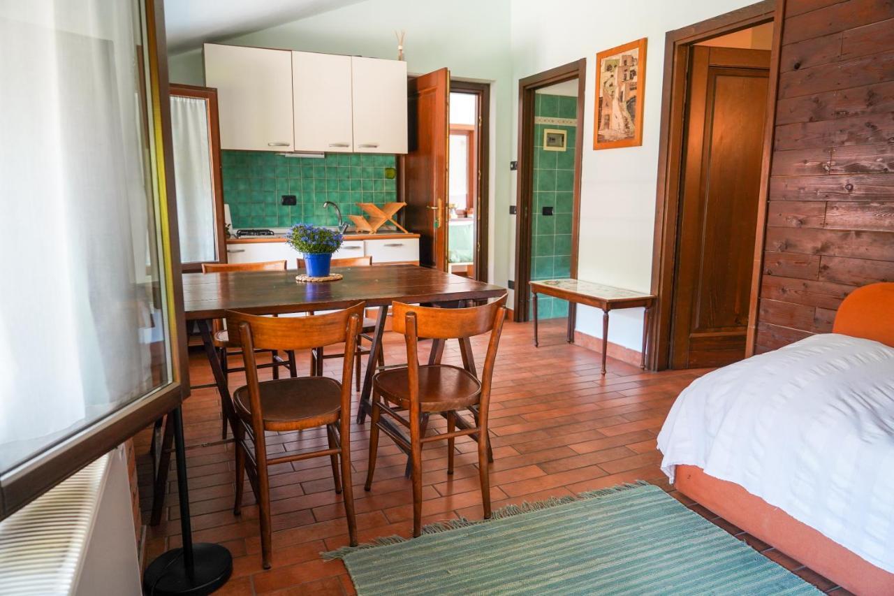 Agriturismo La Garzonera Vergiate Luaran gambar