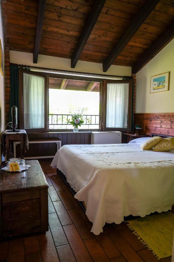 Agriturismo La Garzonera Vergiate Luaran gambar